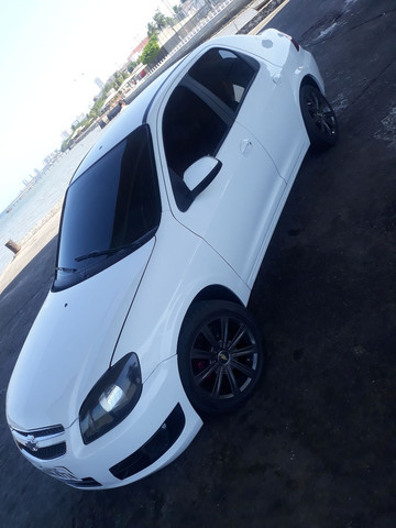 Prisma LT 2012