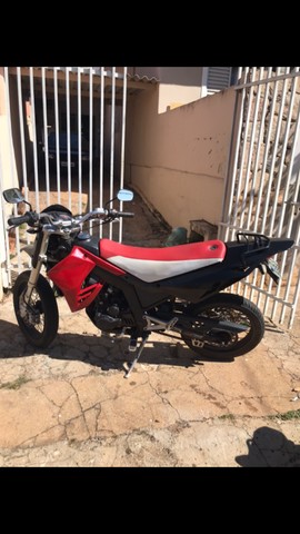 MOTO KASINSKI 150 COMPLETA
