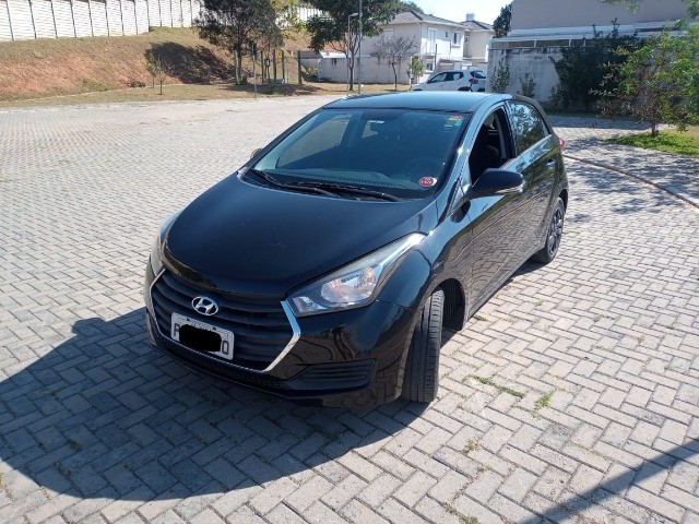 HYUNDAI HB20 1.0 COMFORT PLUS 12V FLEX 4P MANUAL