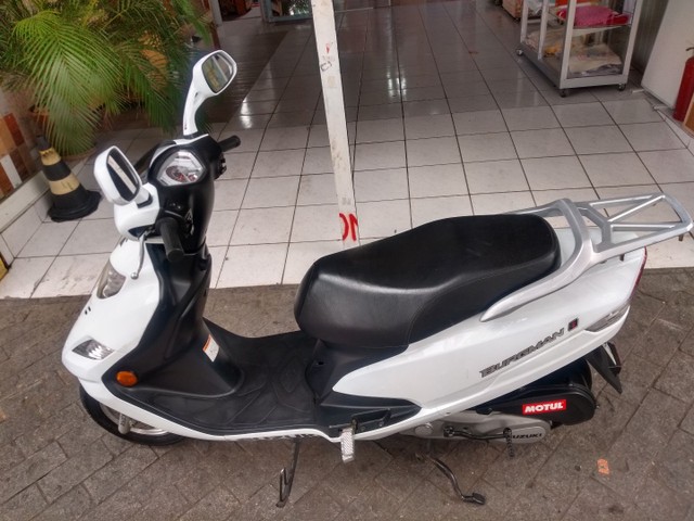 BURGMAN 125, ANO 2014