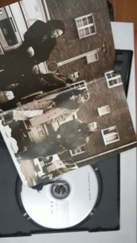 DVD U2 - The Best of 1990 - 2000 com 16 musicas - Foto 2