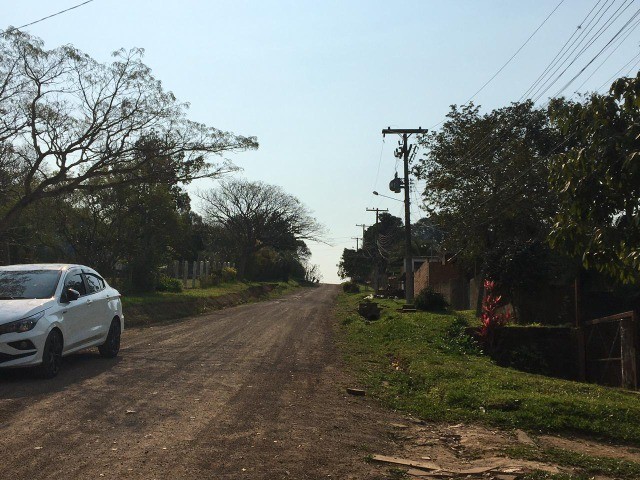 Terrenos Escriturados 10x30 na Lomba do Pinheiro - Financiamento Direto, Sem Burocracia! - Foto 4
