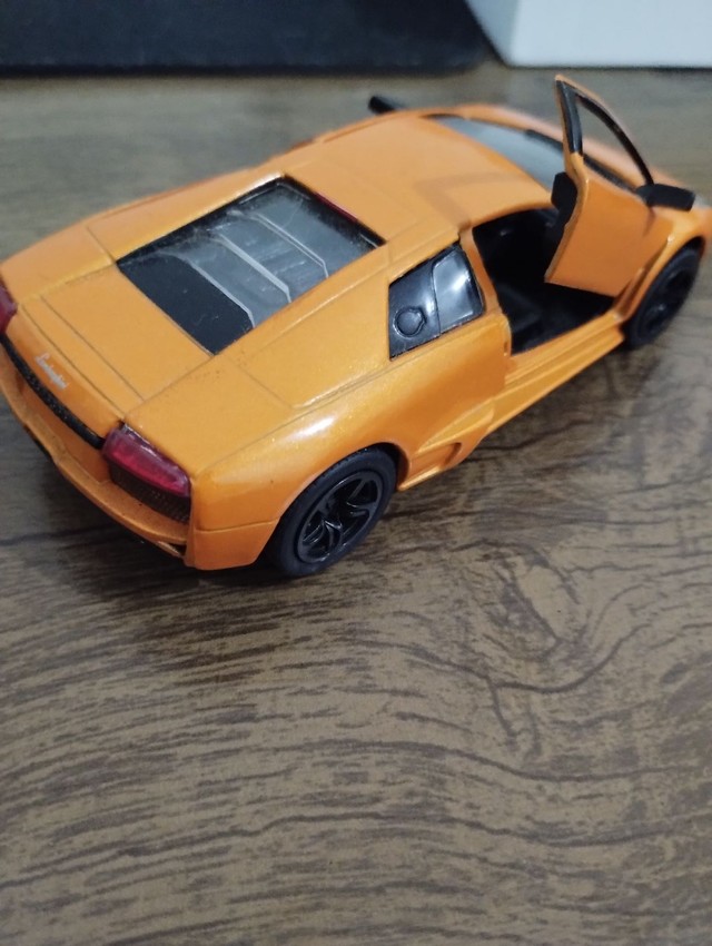 Lamborghini murciélago miniatura - Artigos infantis - Residencial e  Comercial Cidade Jardim, Pindamonhangaba 1169112040 | OLX