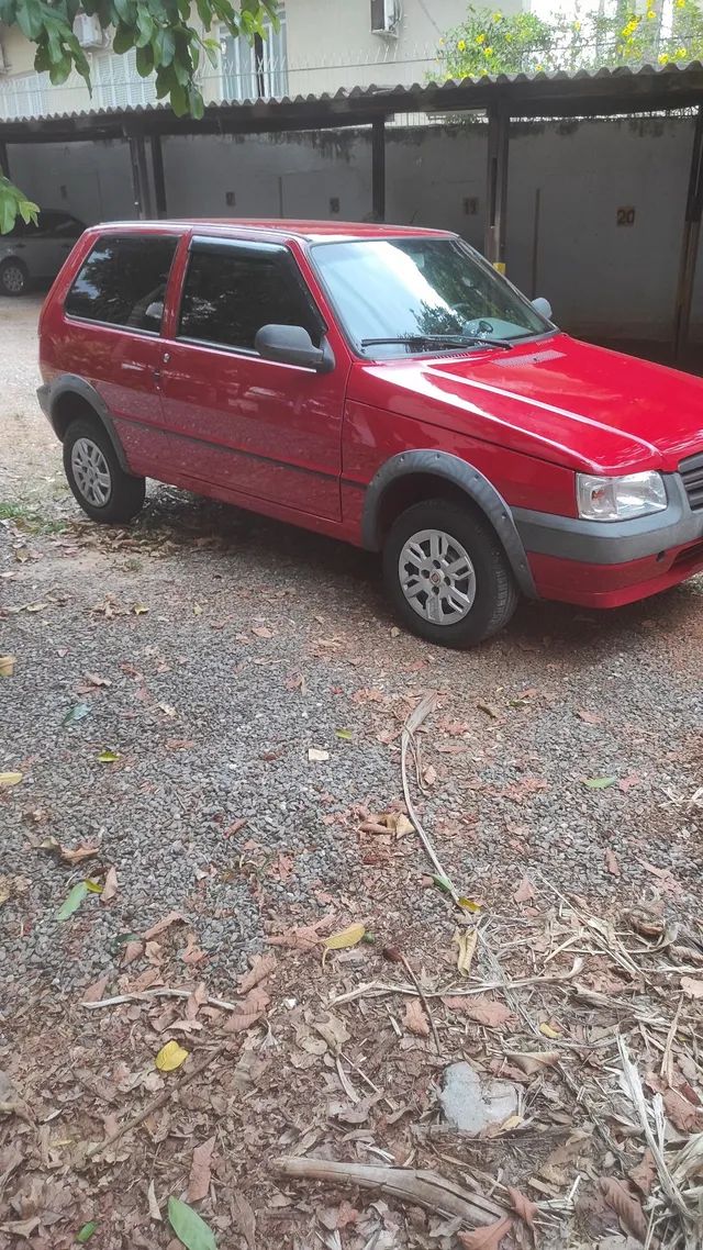 Automóvel fiat uno mille economy 2012