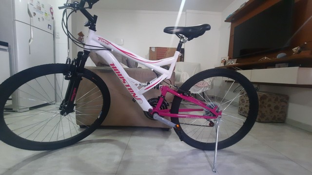 Bicicleta aro 26 Houston rosa/branco