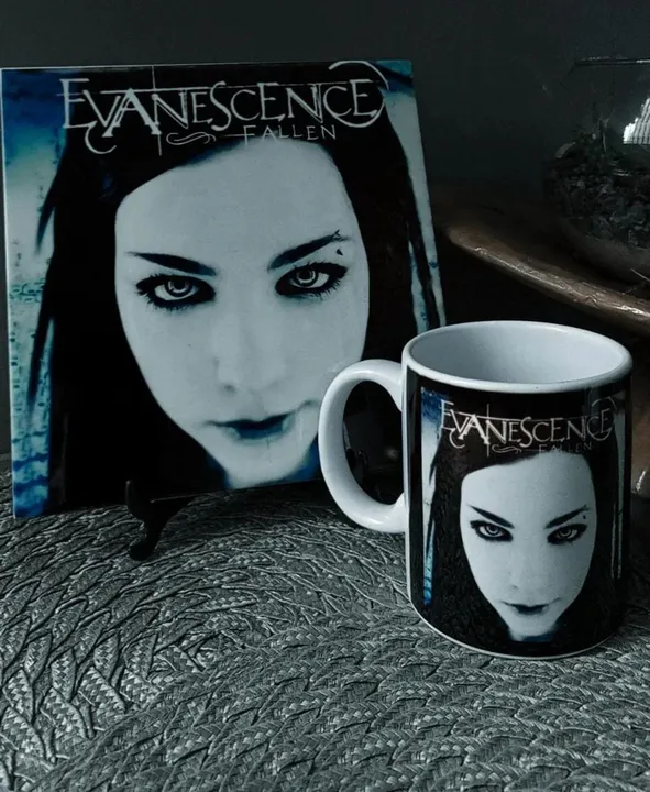 Kit caneca e azulejo Evanescence