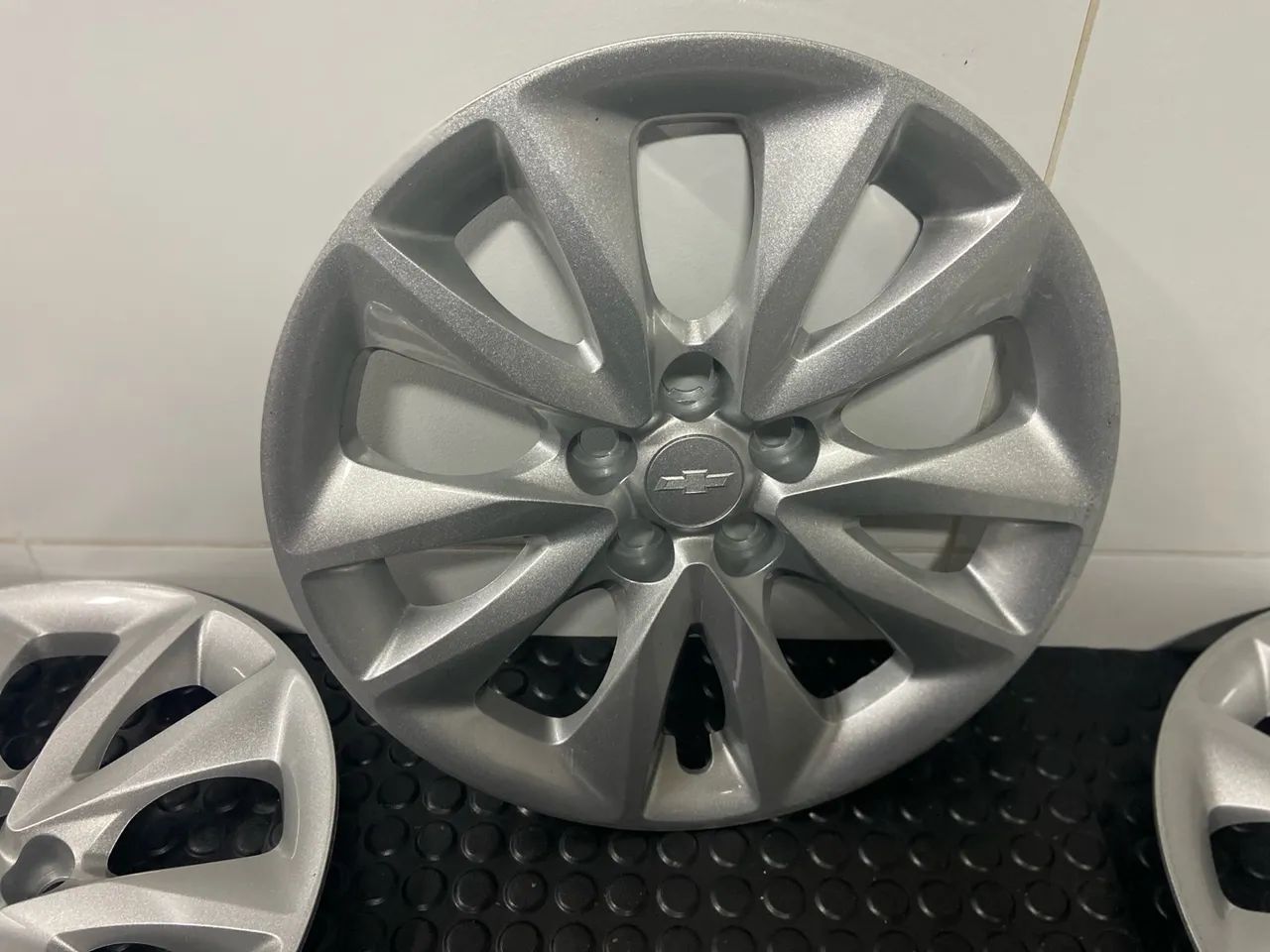 Calota aro 16 Chevrolet Tracker e Montana ( Unidade )