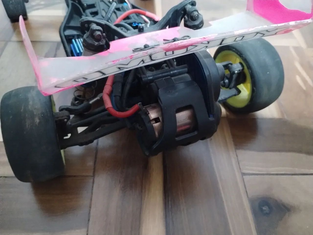 Automodelo Buggy 1/10 4x2 Yokomo B-max2 eletrico - Foto 5