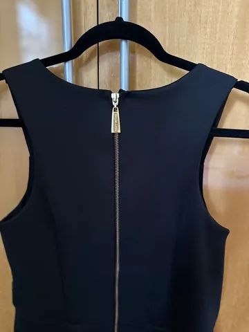 Vendo vestido preto, com fecho-e-clair dourado nas costas, de elastano - Foto 4