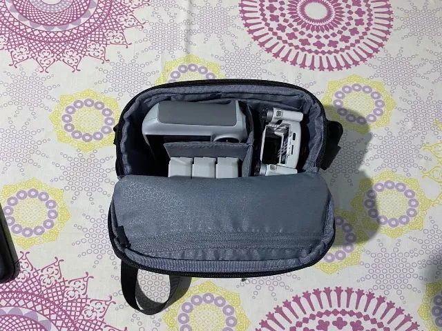 Drone DJI Mini 3 RC Fly More Combo - Foto 3