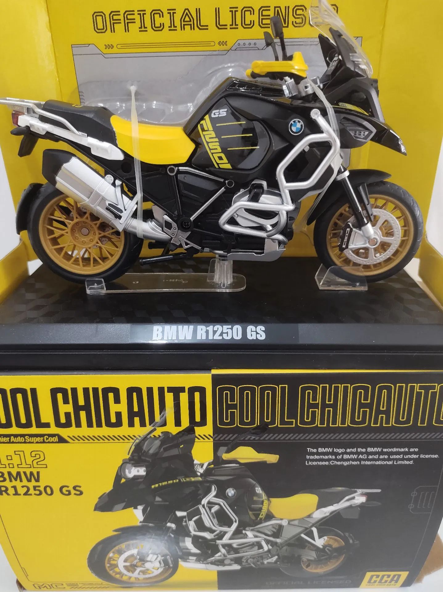 Miniatura da Moto BMW 1250GS 1:12 - Foto 5