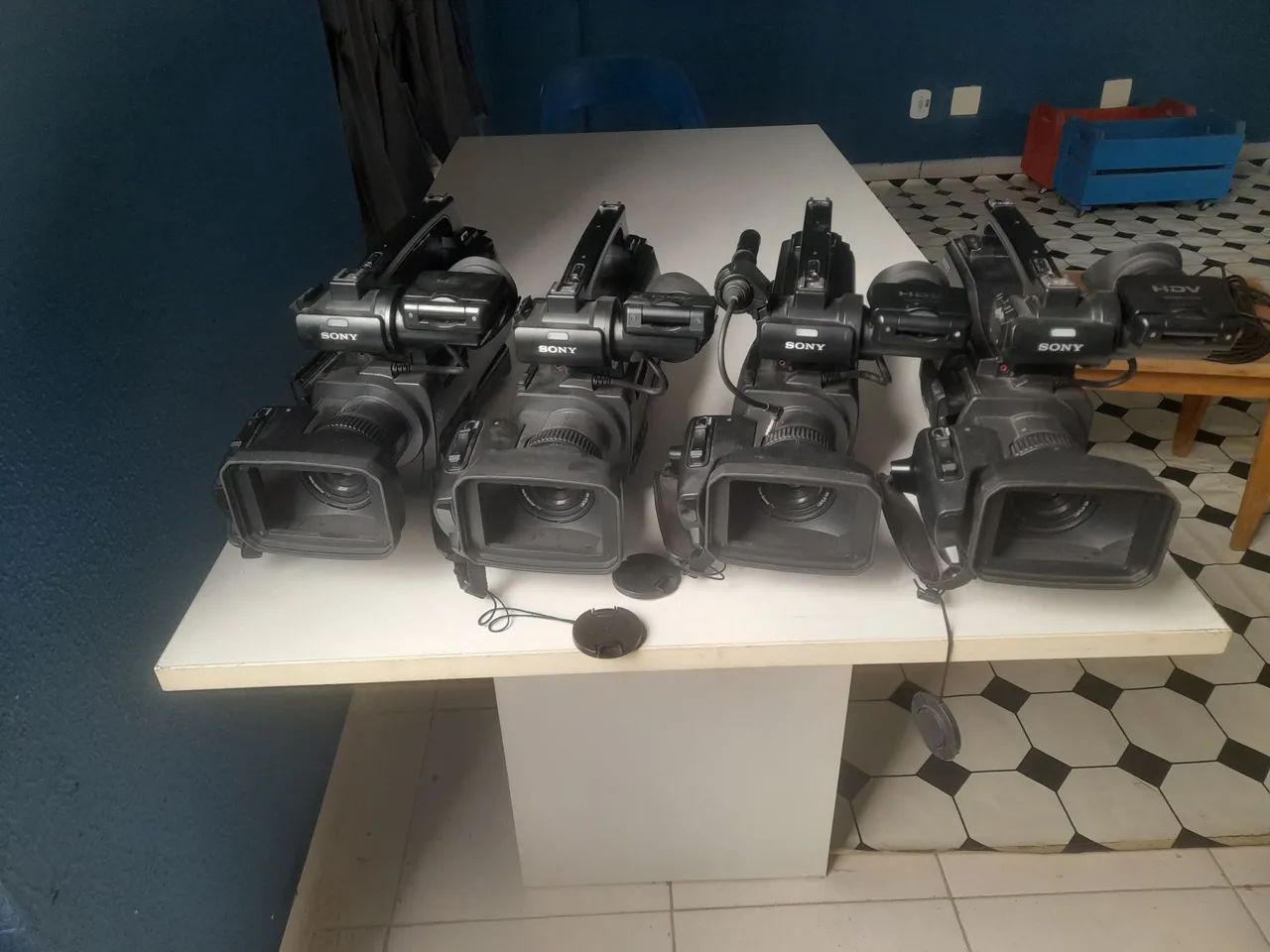 Kit de 4 Filmadoras Sony - Semi-profissionais e mesa de corte - Foto 5