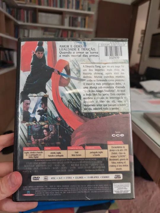 DVD NÃO ORIGINAL O Clã das Adagas Voadoras - Foto 3