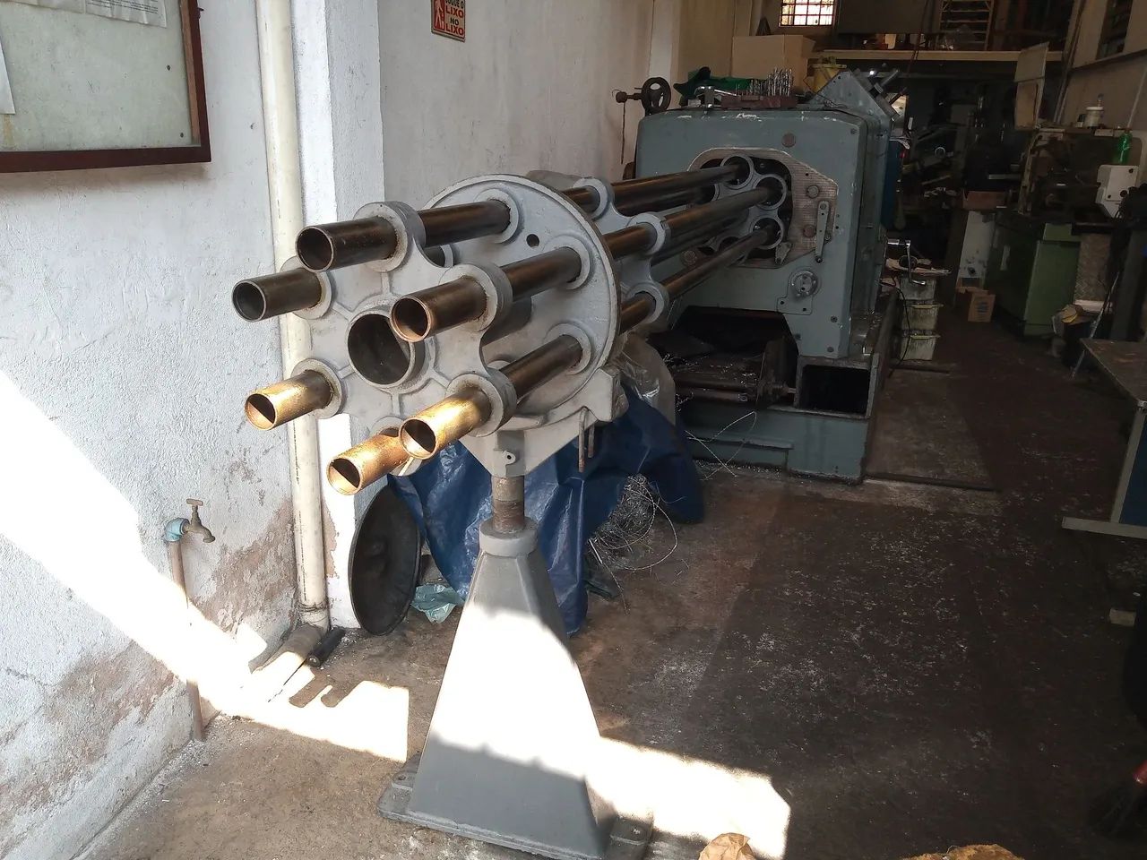 Torno automático multifuso  - Foto 2