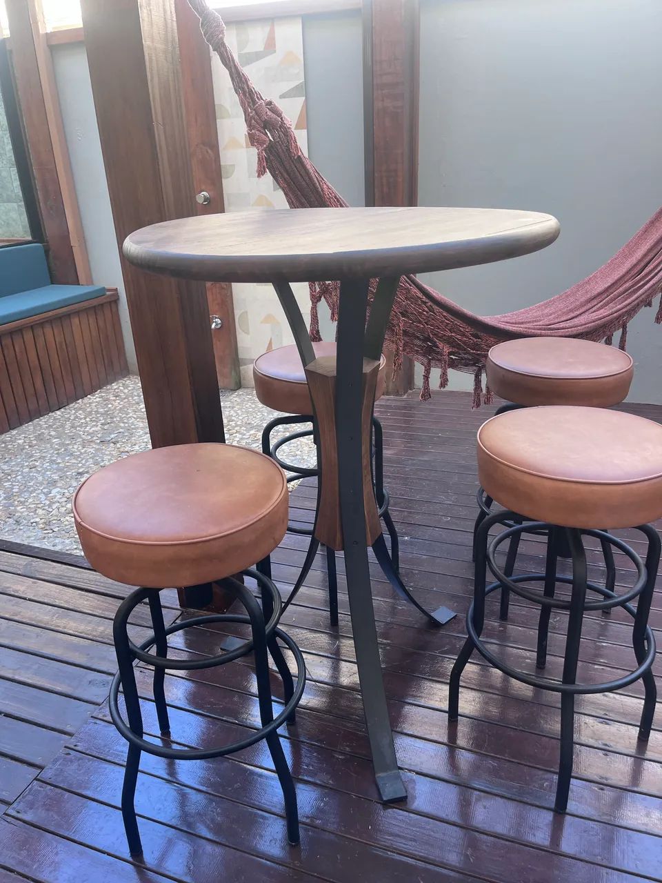 Mesa Bistrô redonda 