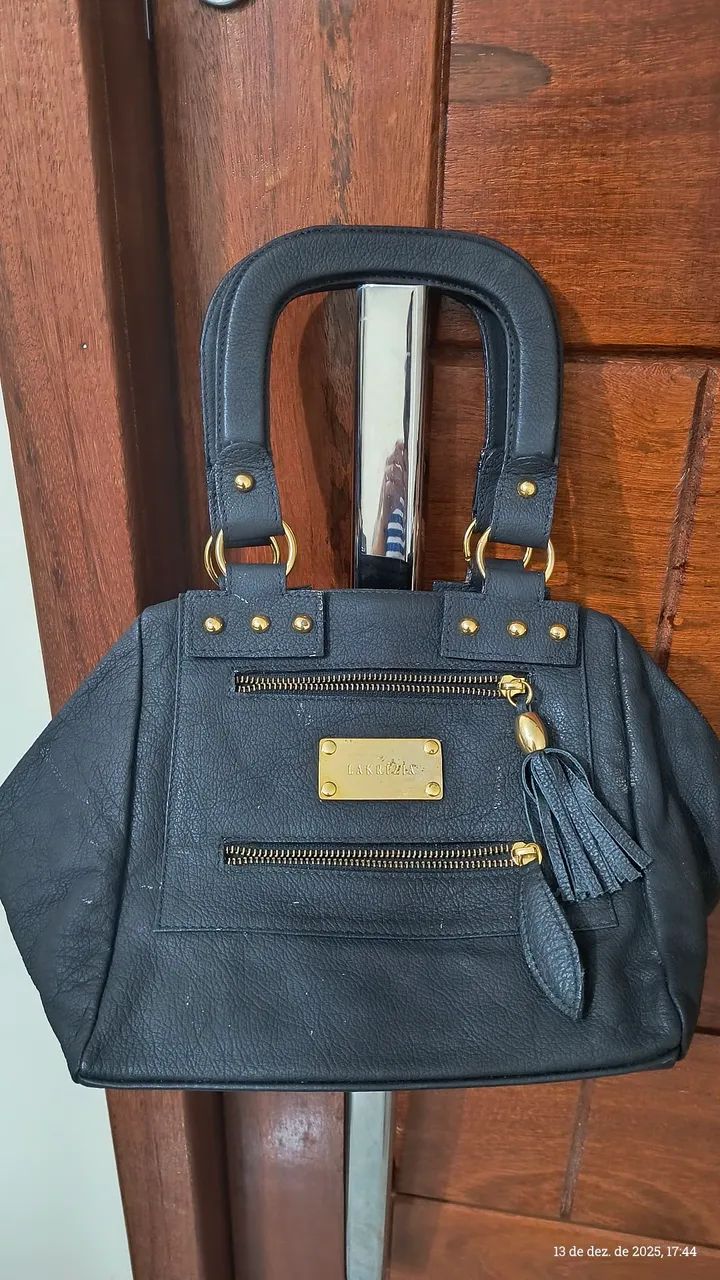 Bolsa couro quadrada 