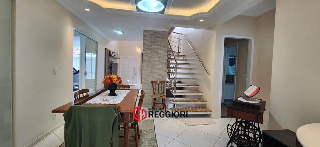 CASA 4 SUITES, ÁREA GOURMET FOGÃO ALENHA EM BC - Foto 4