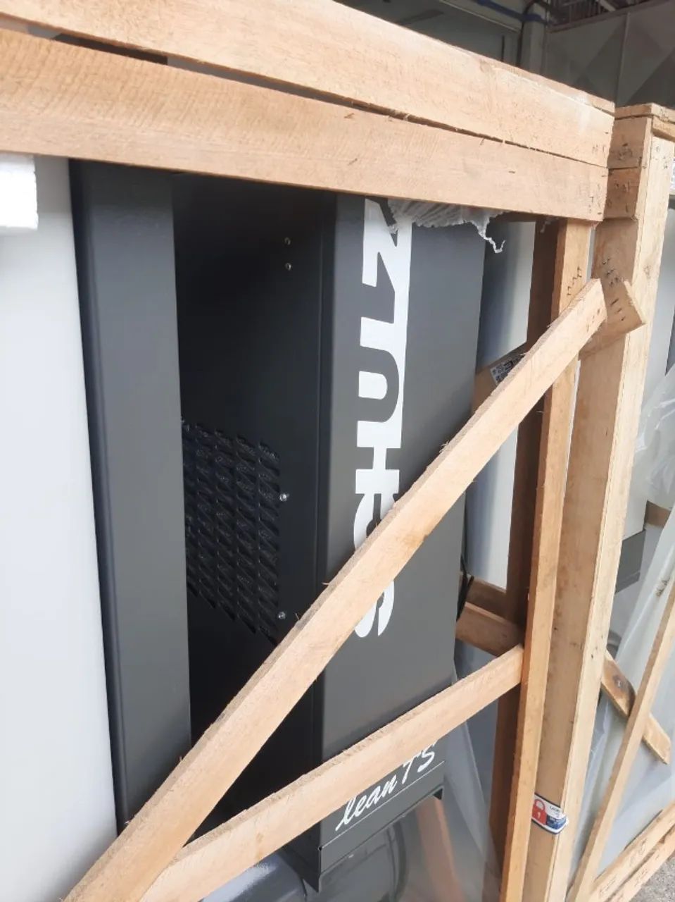Compressor de Ar Parafuso com Secador Integrado 15HP 9Bar 260L SRP4015E - novidade - Foto 2