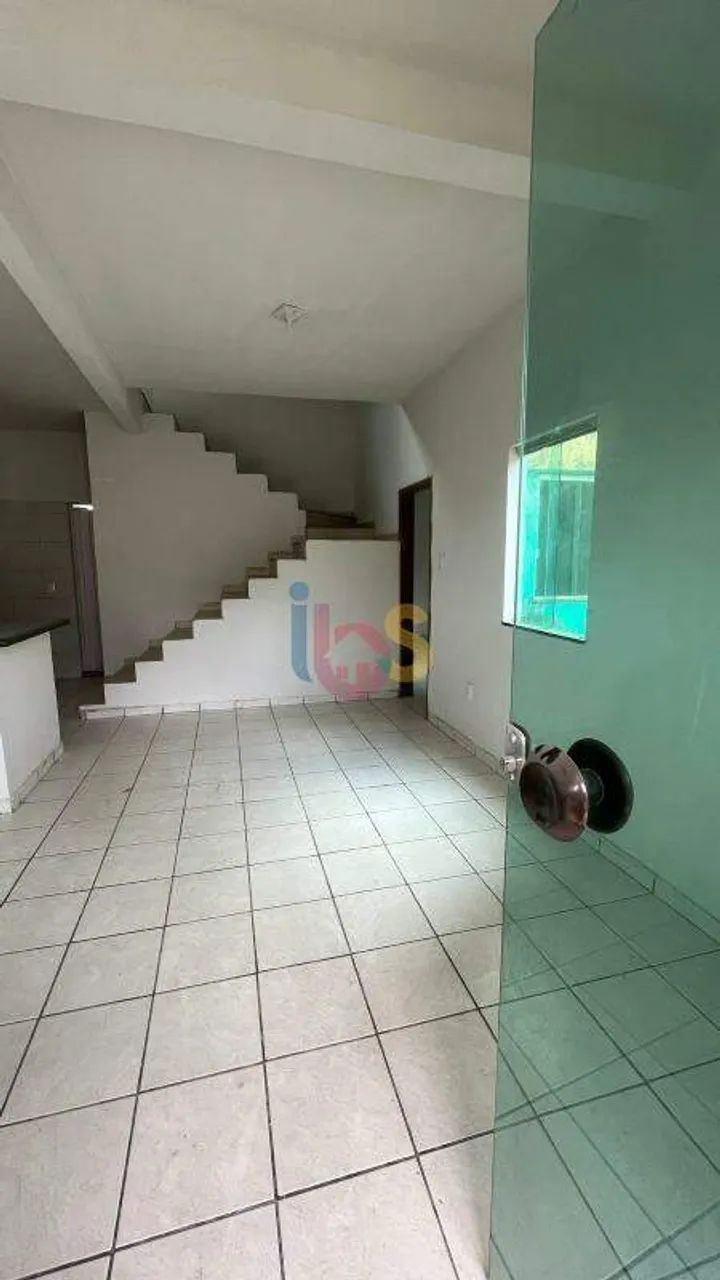 Vendo Casa Ampla com 3/4 - Foto 2