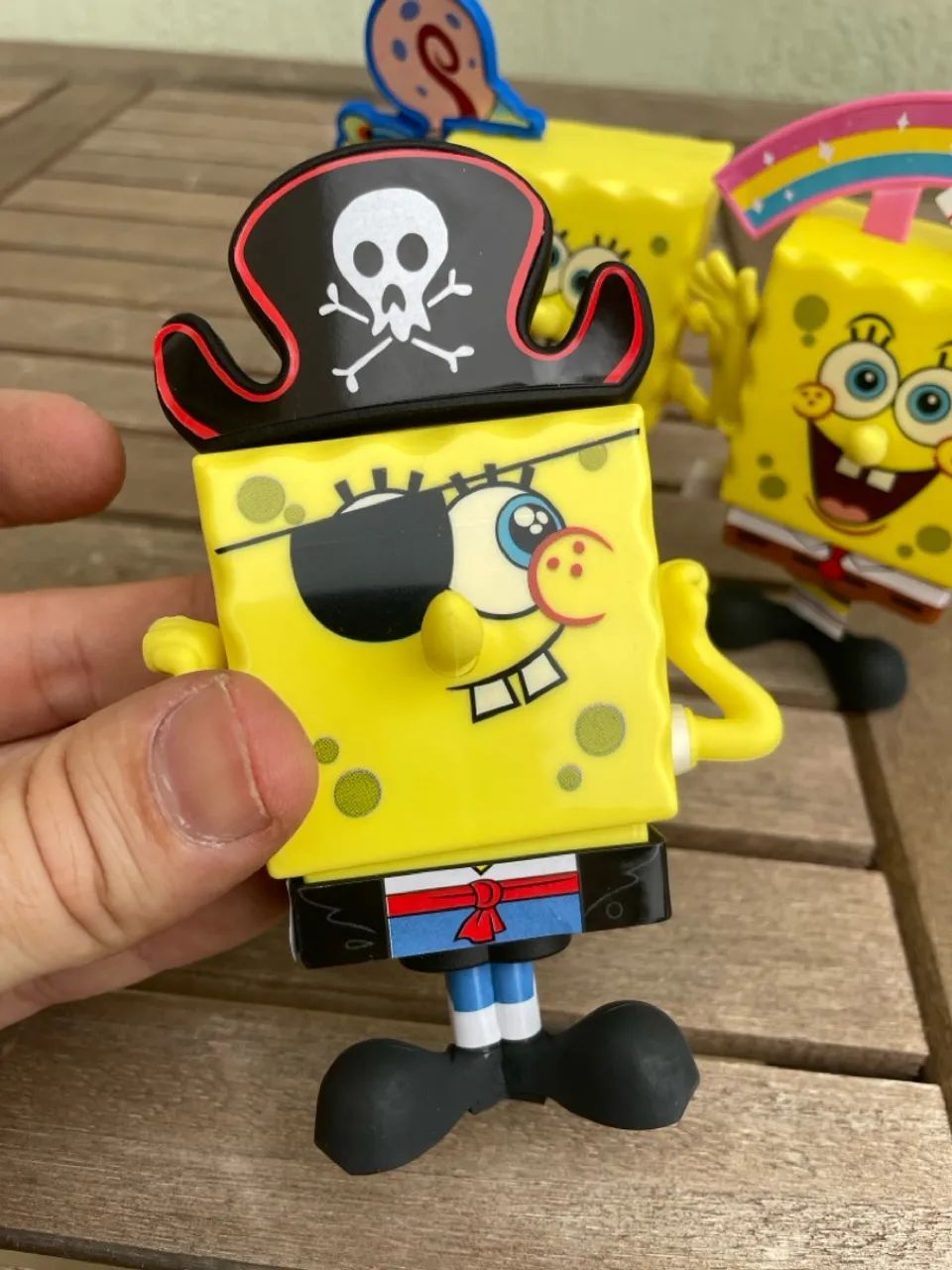 Coleção Bonecos Bob Esponja Bk - abertos - Foto 3