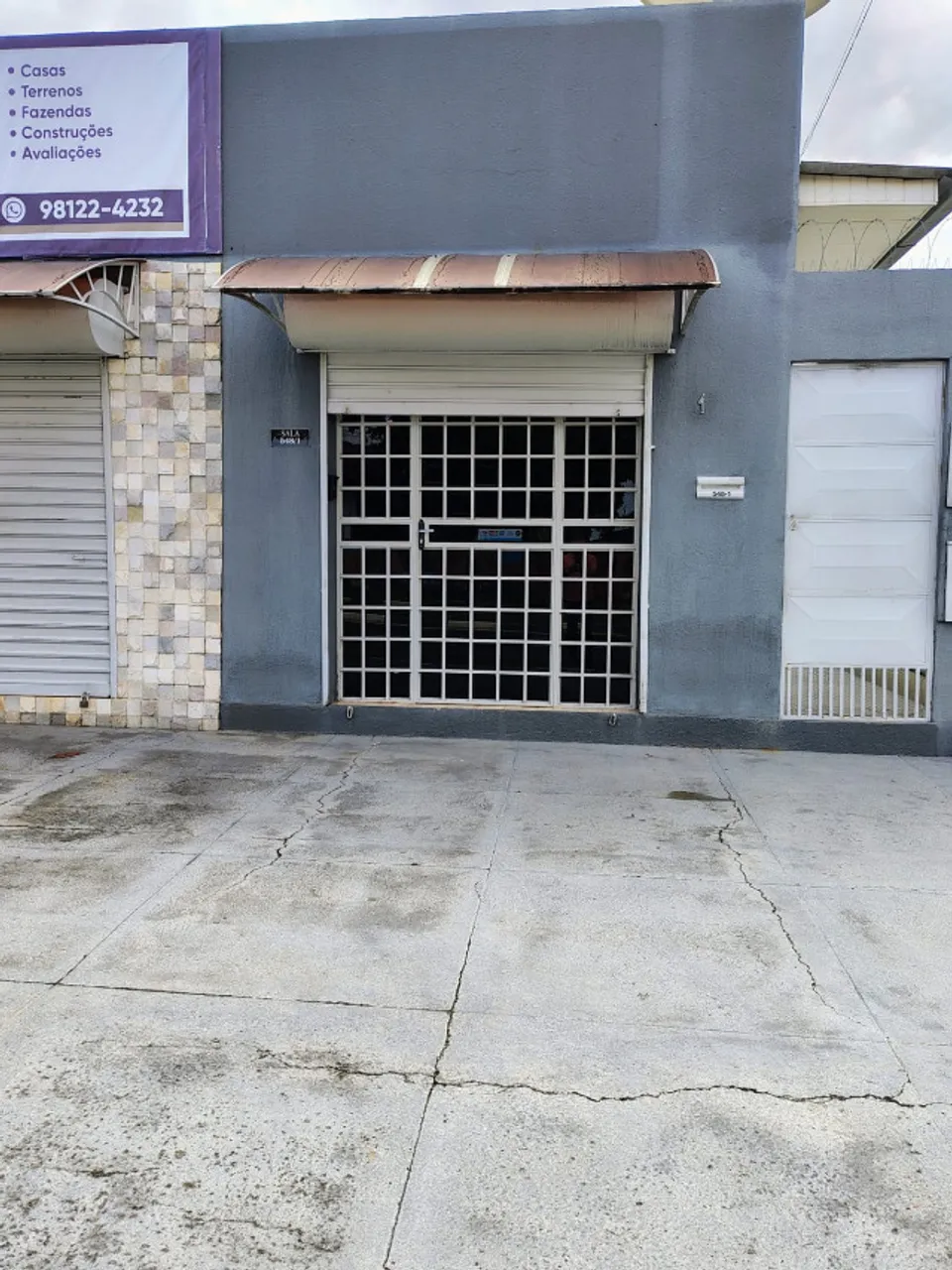 SALA COMERCIAL
