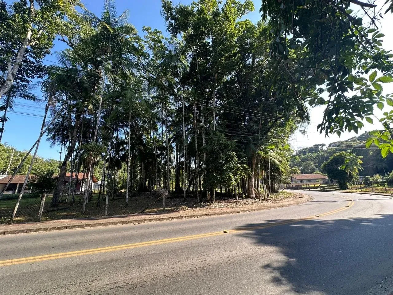 Terreno plano disponível para venda no Badenfurt, um dos bairros mais estratégicos de Blum