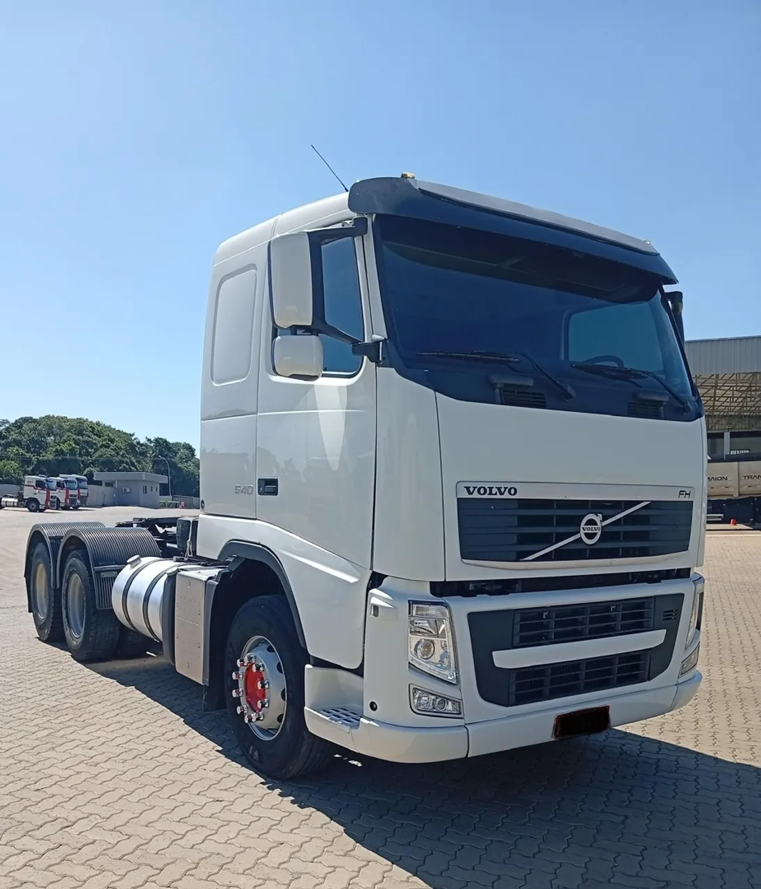 Caminhão Volvo FH 540 2014 Ishift