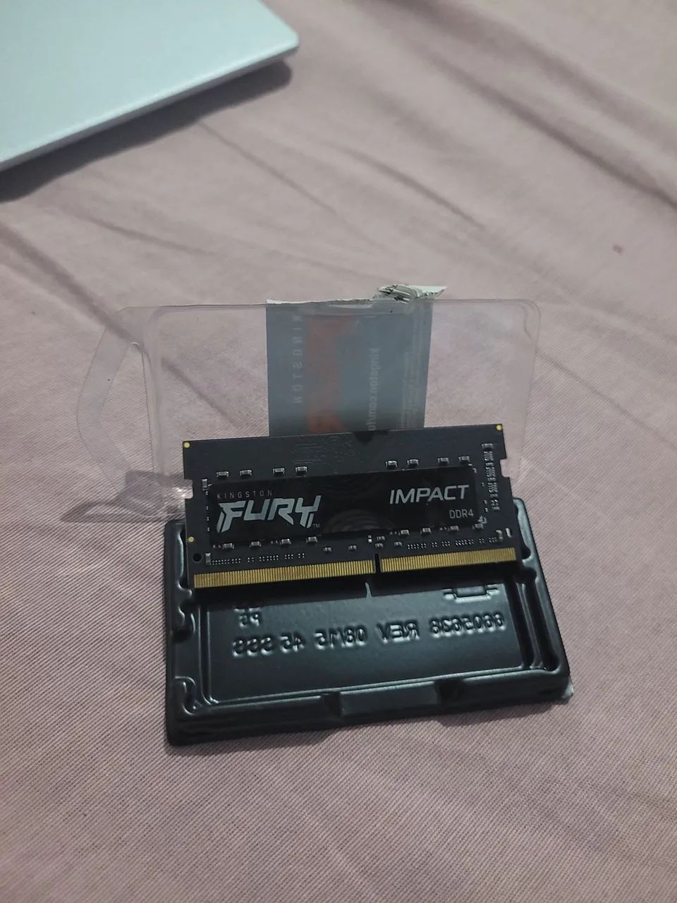 Memória RAM Kingston Fury  Para notebook 8GB DDR4 3200MHz - Foto 2