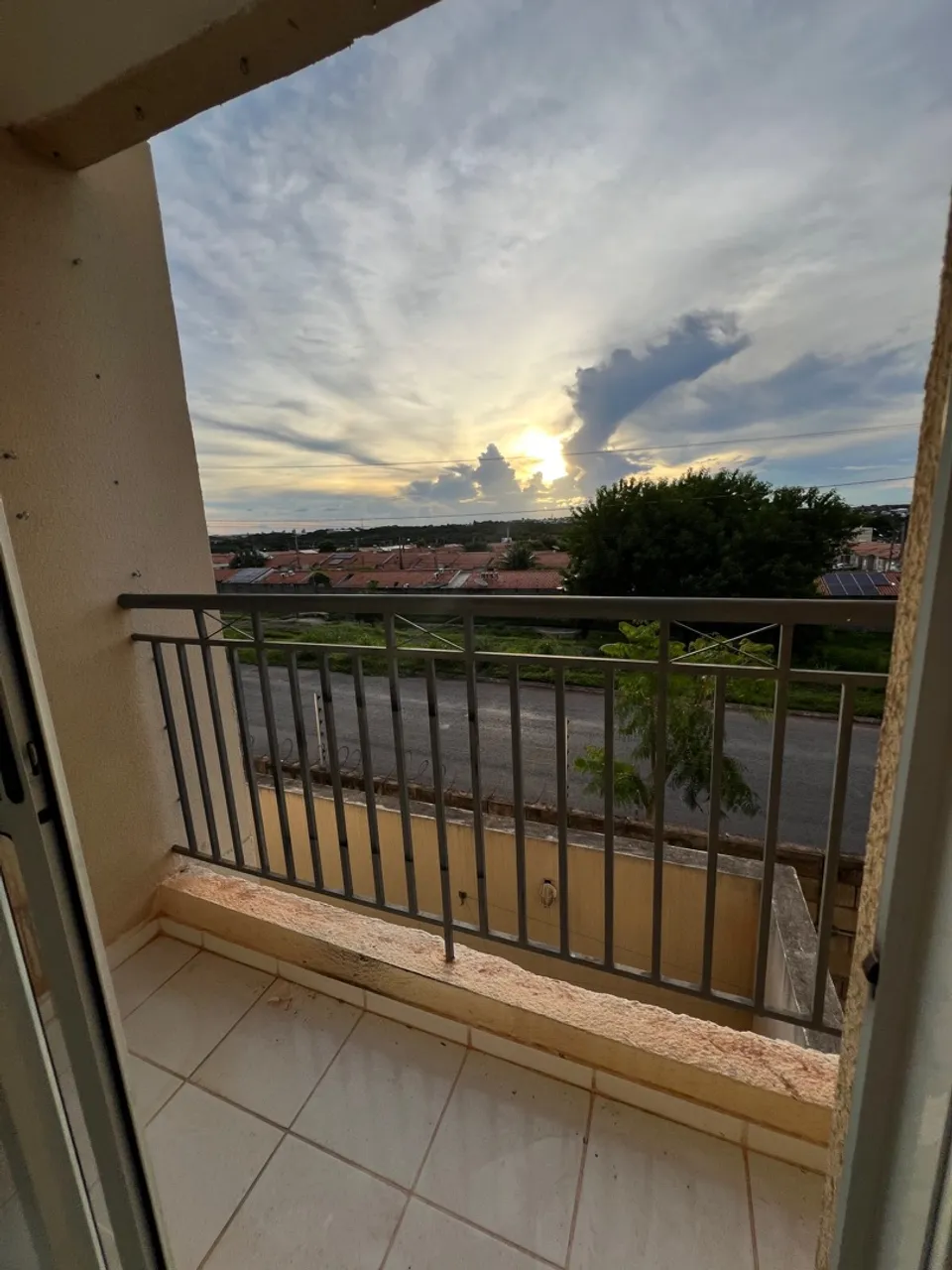 ALUGO APARTAMENTO 3 QTS A 5 MIN DO PQ DAS AGUAS!!!