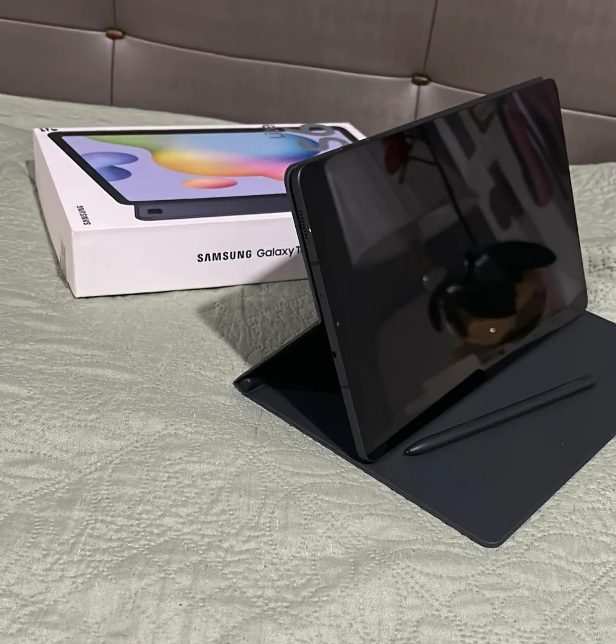 Tablet Samsung Galaxy Tab S6 Lite + Capa/Teclado + Caneta