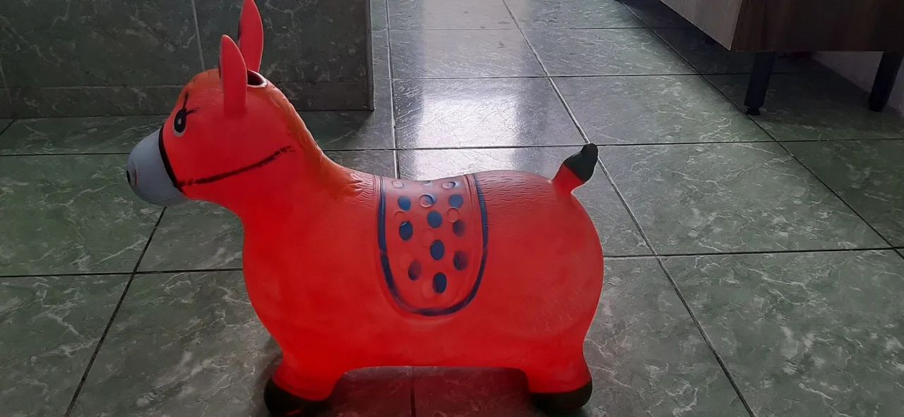 Cavalo de balanço inflável - Foto 4