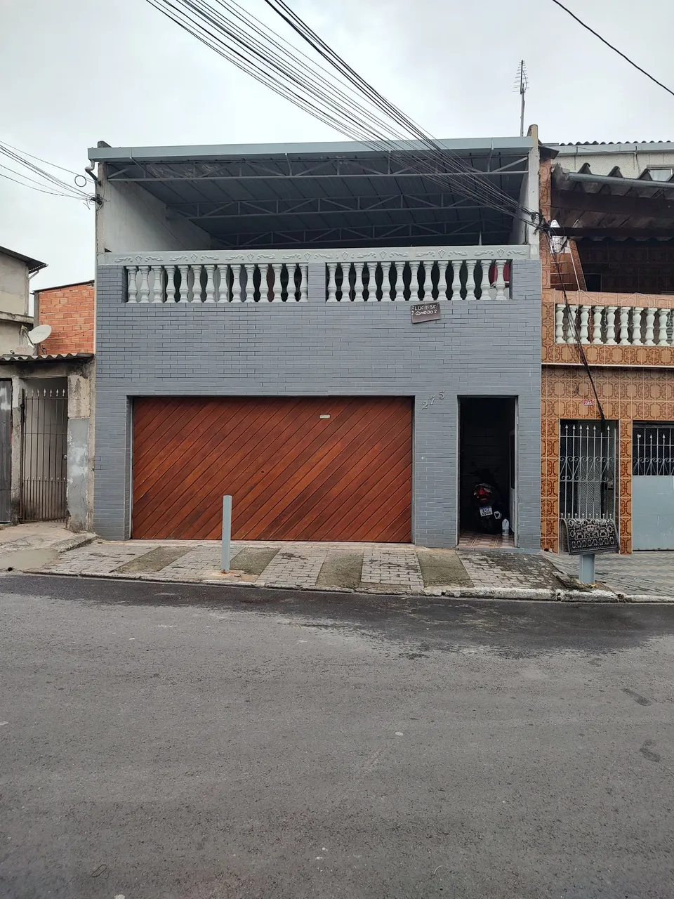 CASA DE 3 CÔMODOS PARA ALUGAR