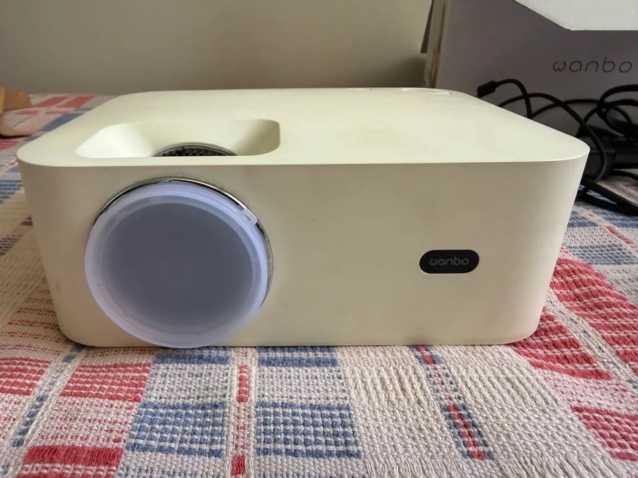 Projetor Xiaomi Wanbo x1 + Mi TV - Foto 2