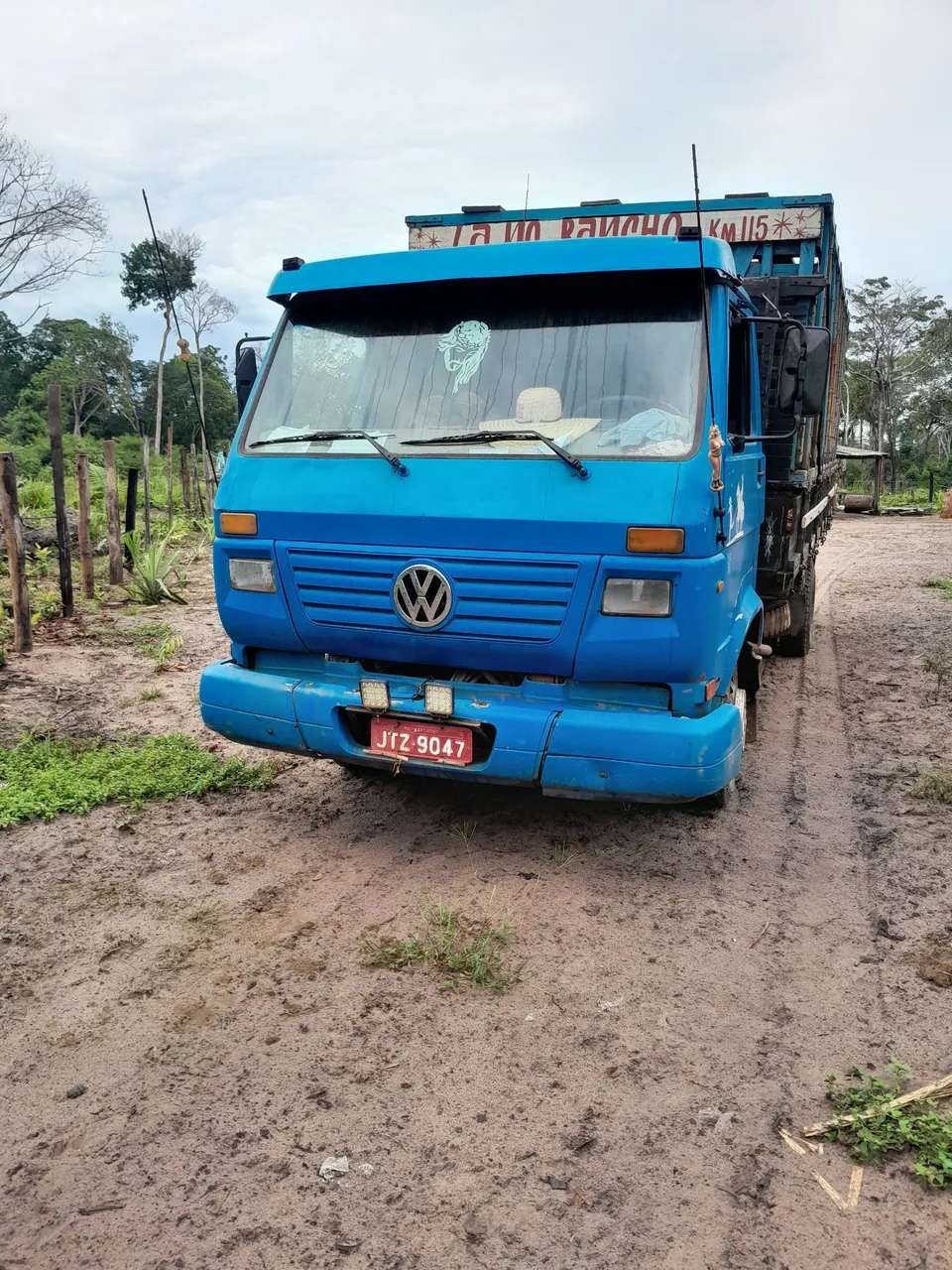 Vendo caminhão 7100