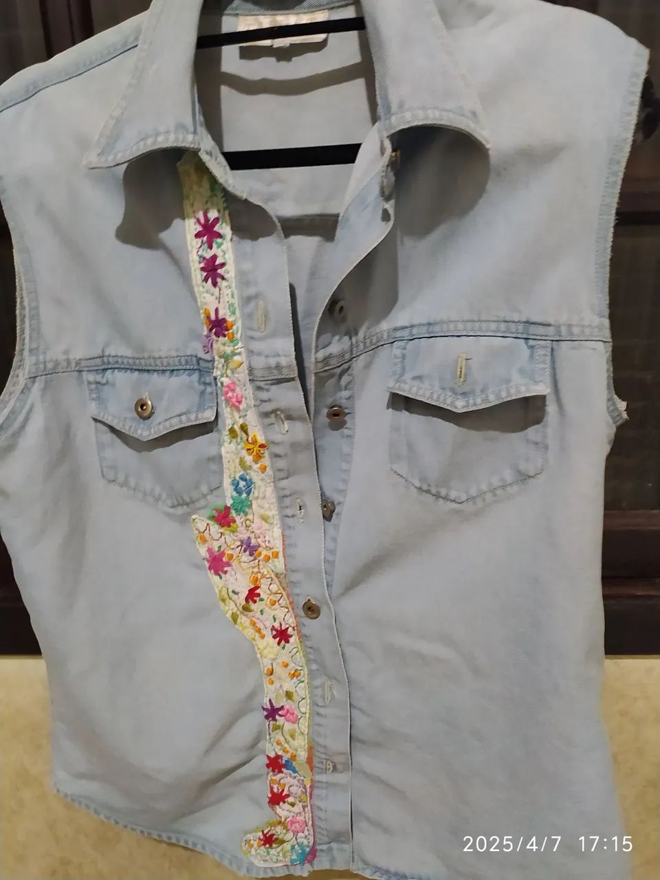 Colete Jeans Bordado .... - Foto 2