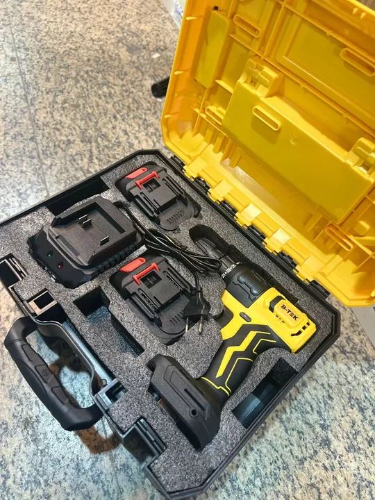 Parafusadeira/Furadeira dImpacto - B-Tek