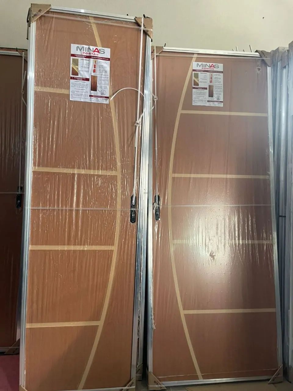 Portas de madeira vários modelos - pronta entrega / a partir de 160,00  - Foto 2