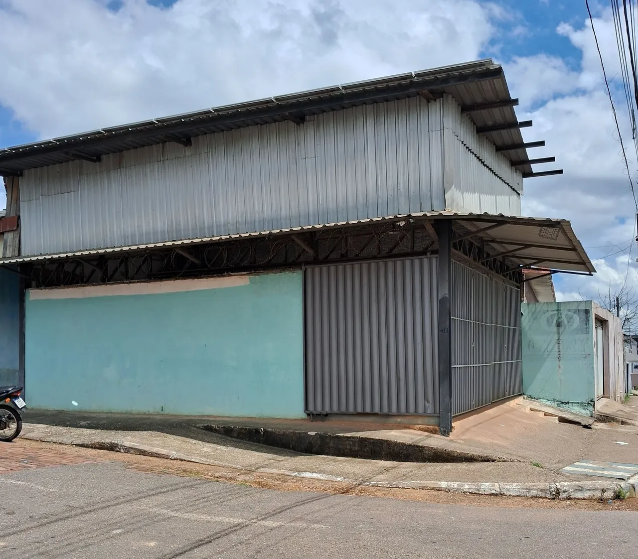 Ponto Comercial de esquina
