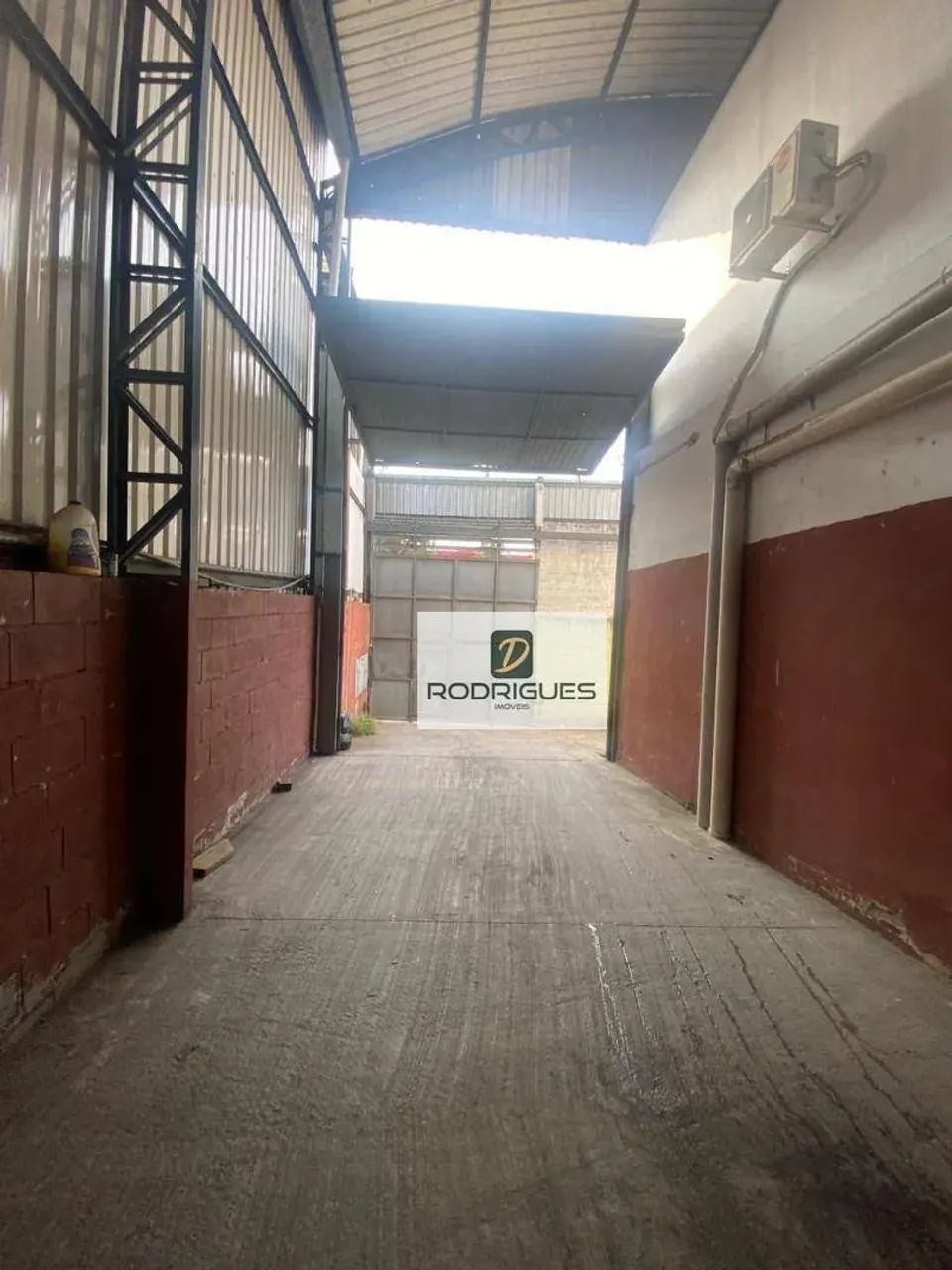 Galpão para alugar, 950 m² por R$ 27.500,00/mês - Vila Sílvia - São Paulo/SP
