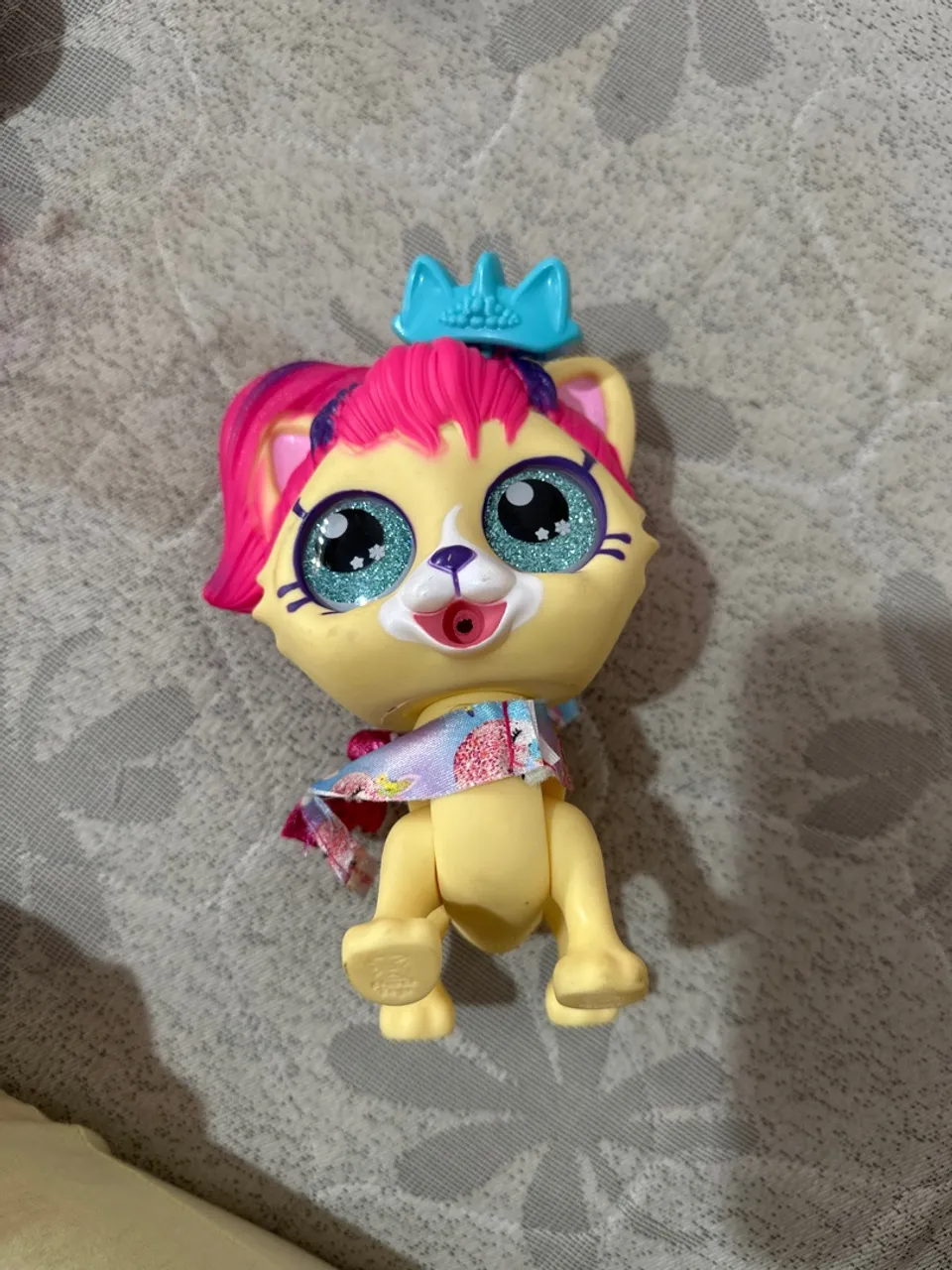 Littlest Pet Shop - Gatinha Princesa