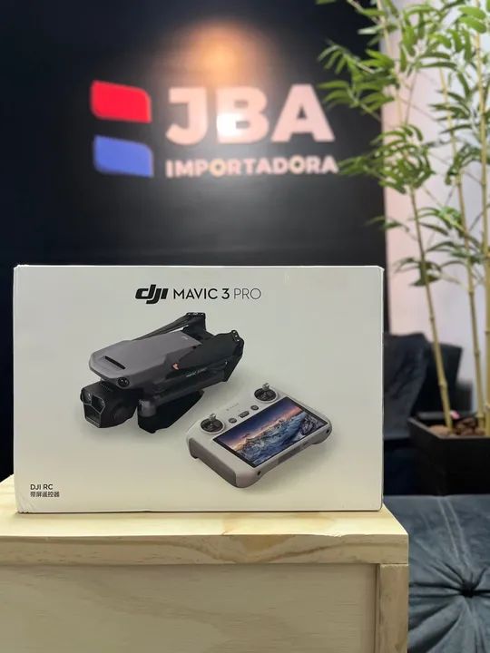 Drone DJI MAVIC 3 PRO (01 bateria)