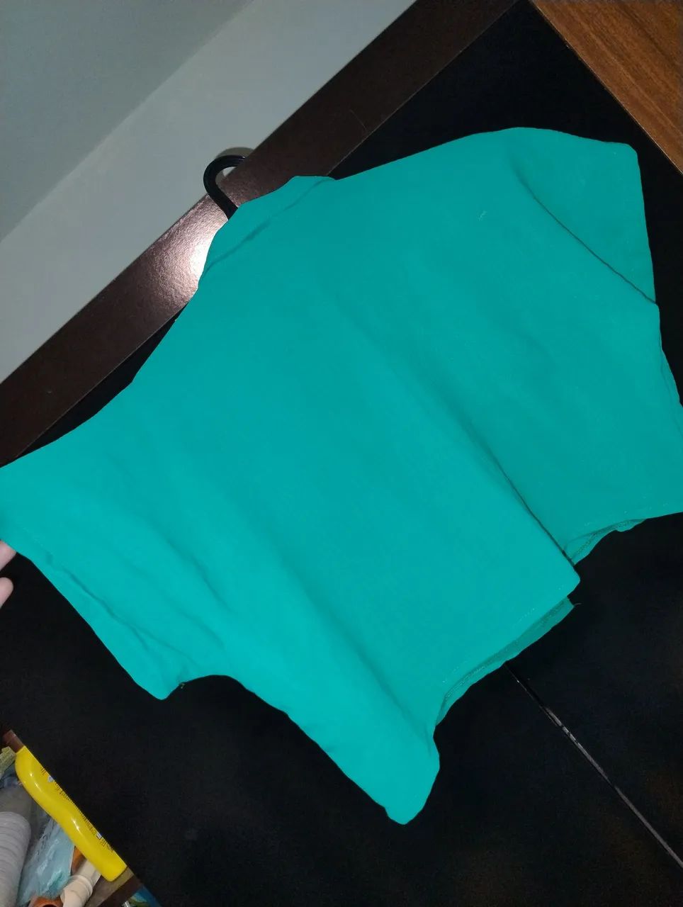 BLUSA CROPPED VERDE-Tamanho M. Preço imperdível! - Foto 2
