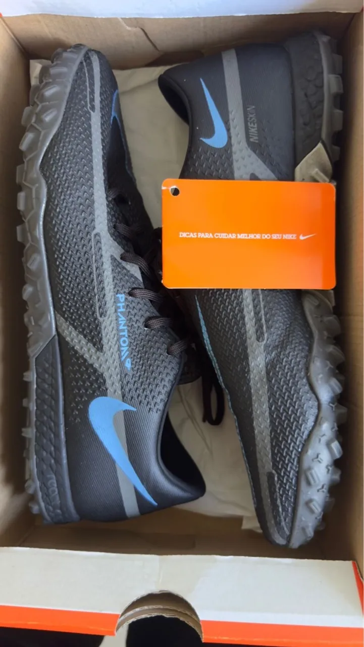 Chuteira Nike Phantom Turf Campo Society 41