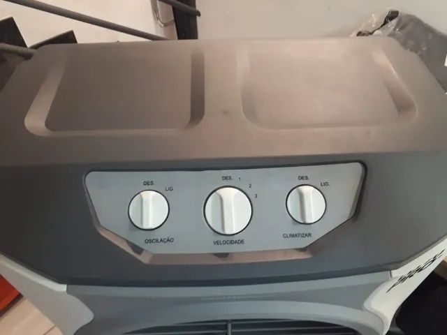 Climatizador VENTISOL CLI 70 PRO 220V seminovo - Foto 3