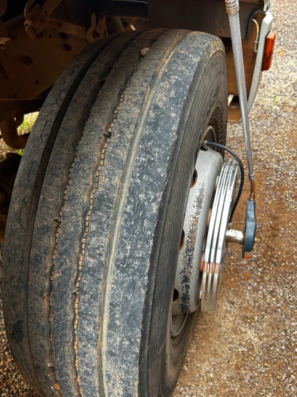 FORD CARGO 1722 - LIMPA FOSSA - Foto 3