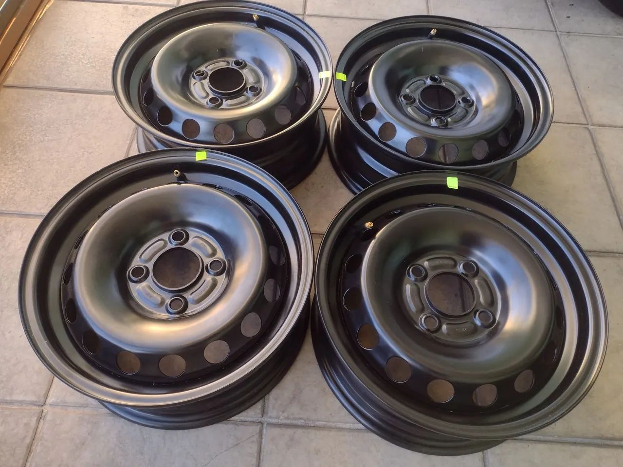Jogo de Rodas de Ferro Aro 14 LINHA FORD 4X108 "NOVAS SEM USO"   - Foto 5