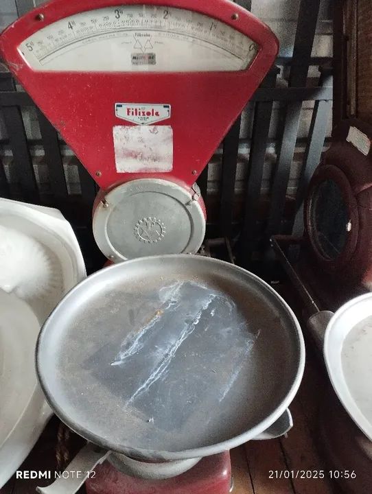 Balança antiga de ferro - Filotole