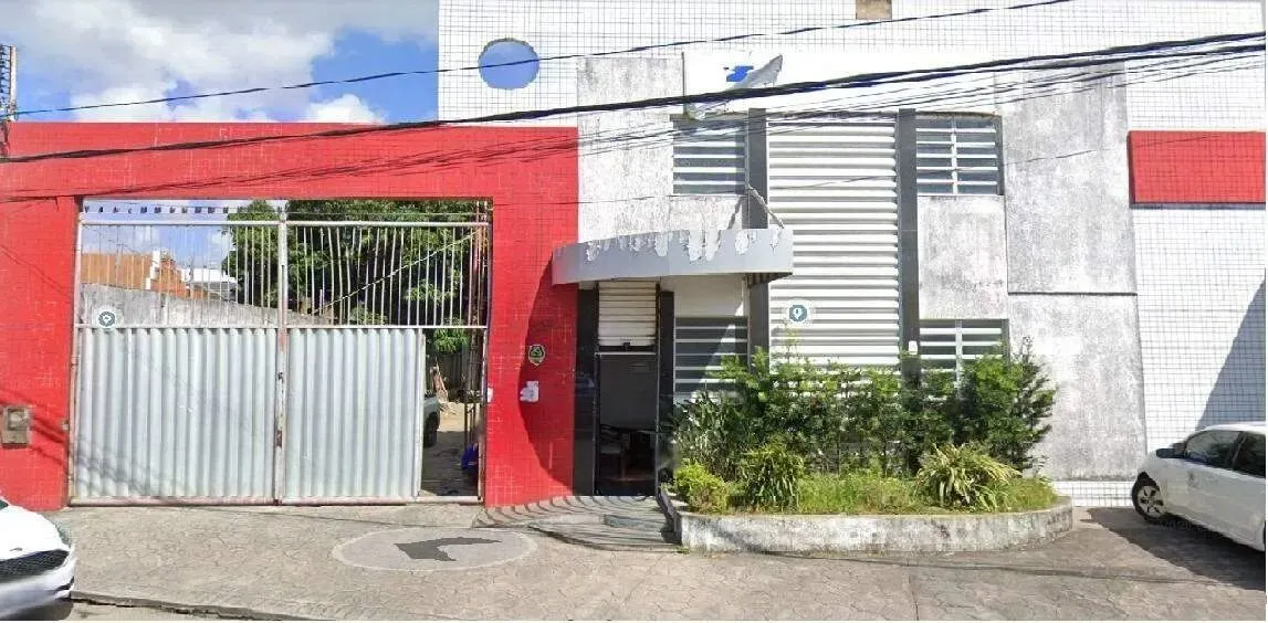 Prédio Comercial no Pereira Lobo