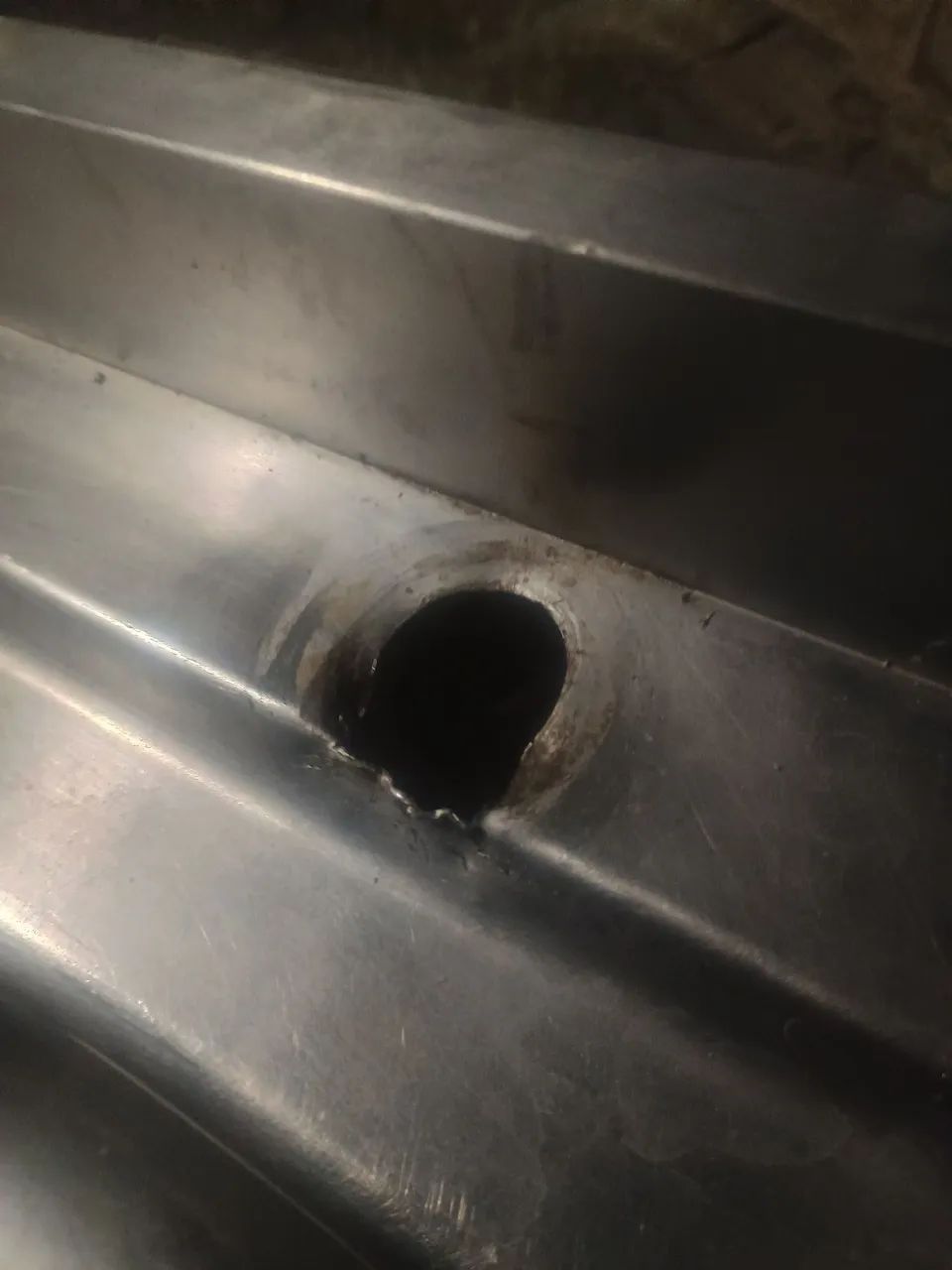 Cuba de inox  furo para torneira  - Foto 6