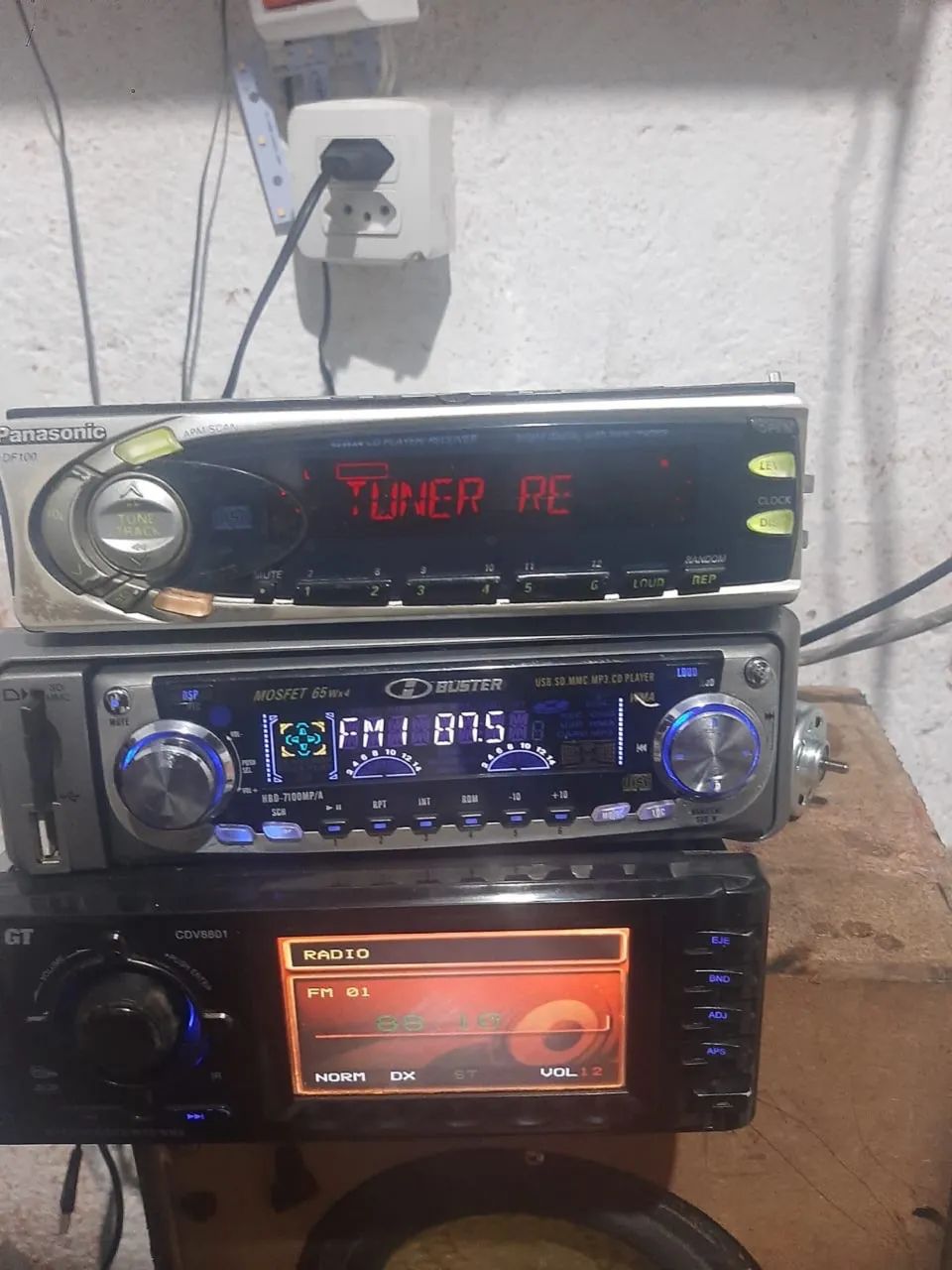 Rádio de carro 3 unidades e vendo separado tbm